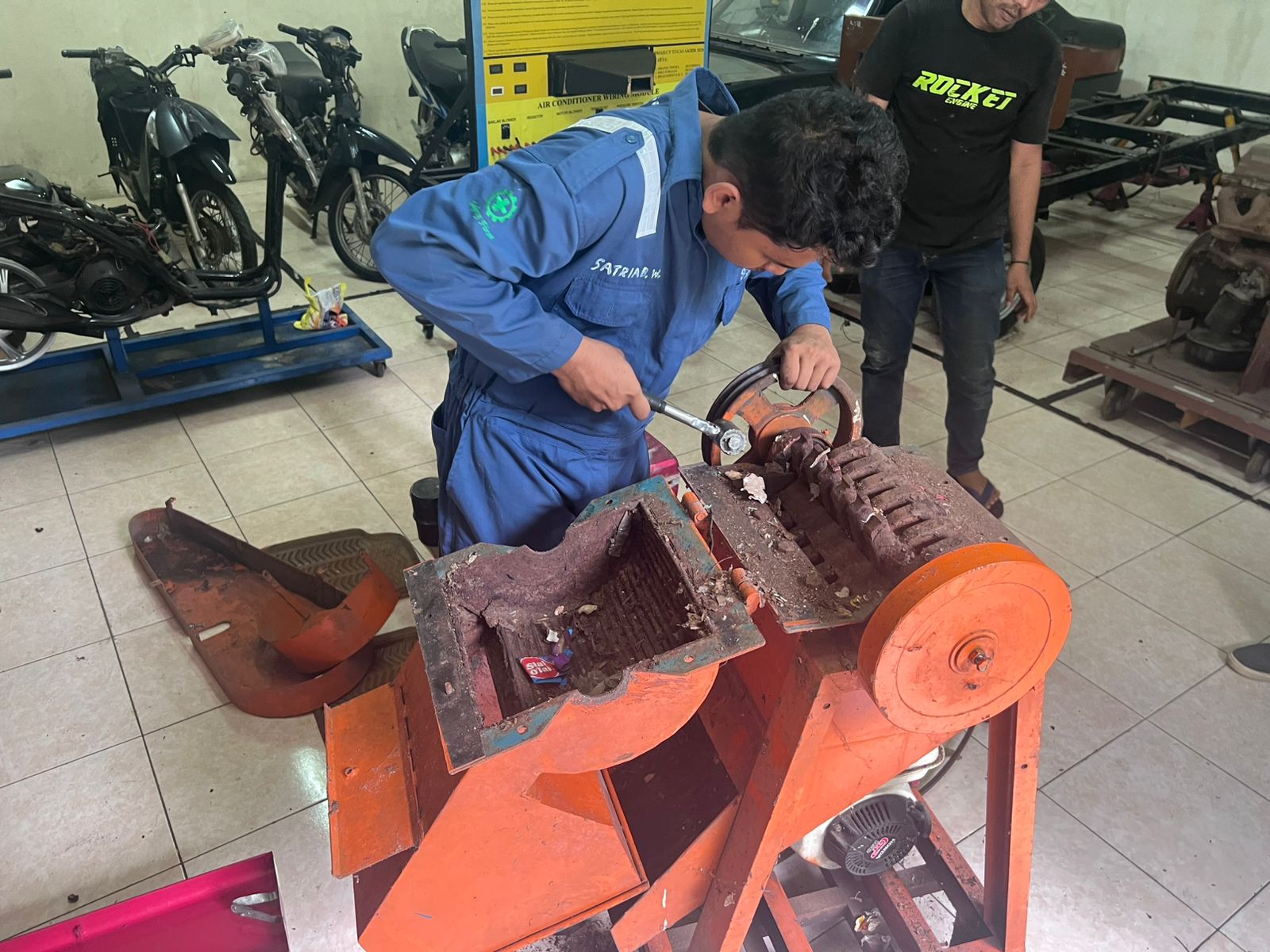 Proyek 3